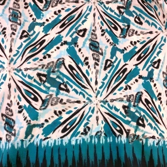 Ann Taylor Blouse - Picture 4 of 6